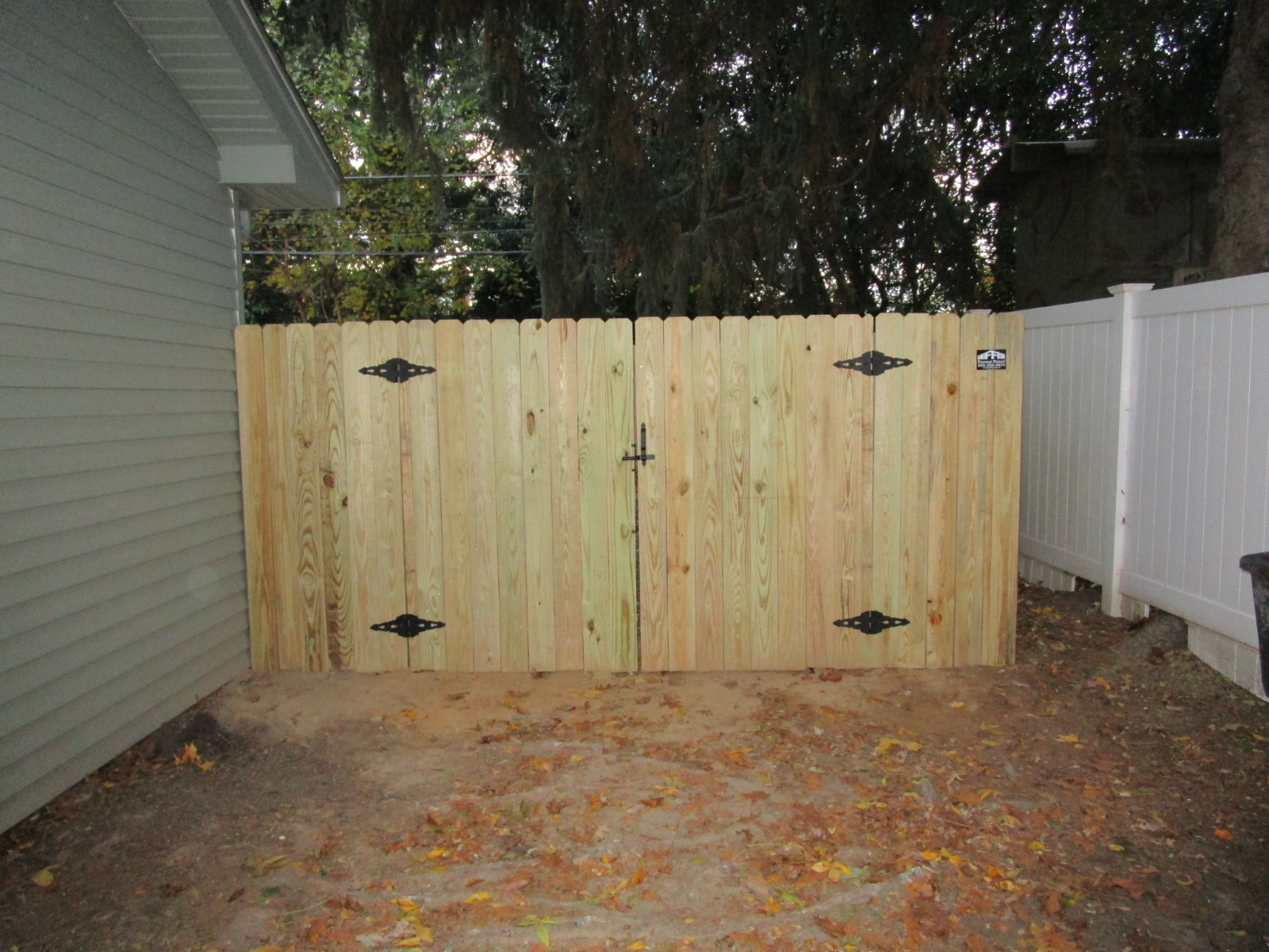 118_8ft-double-gate-syp-wood-privacy Wood - Forrest Fencing