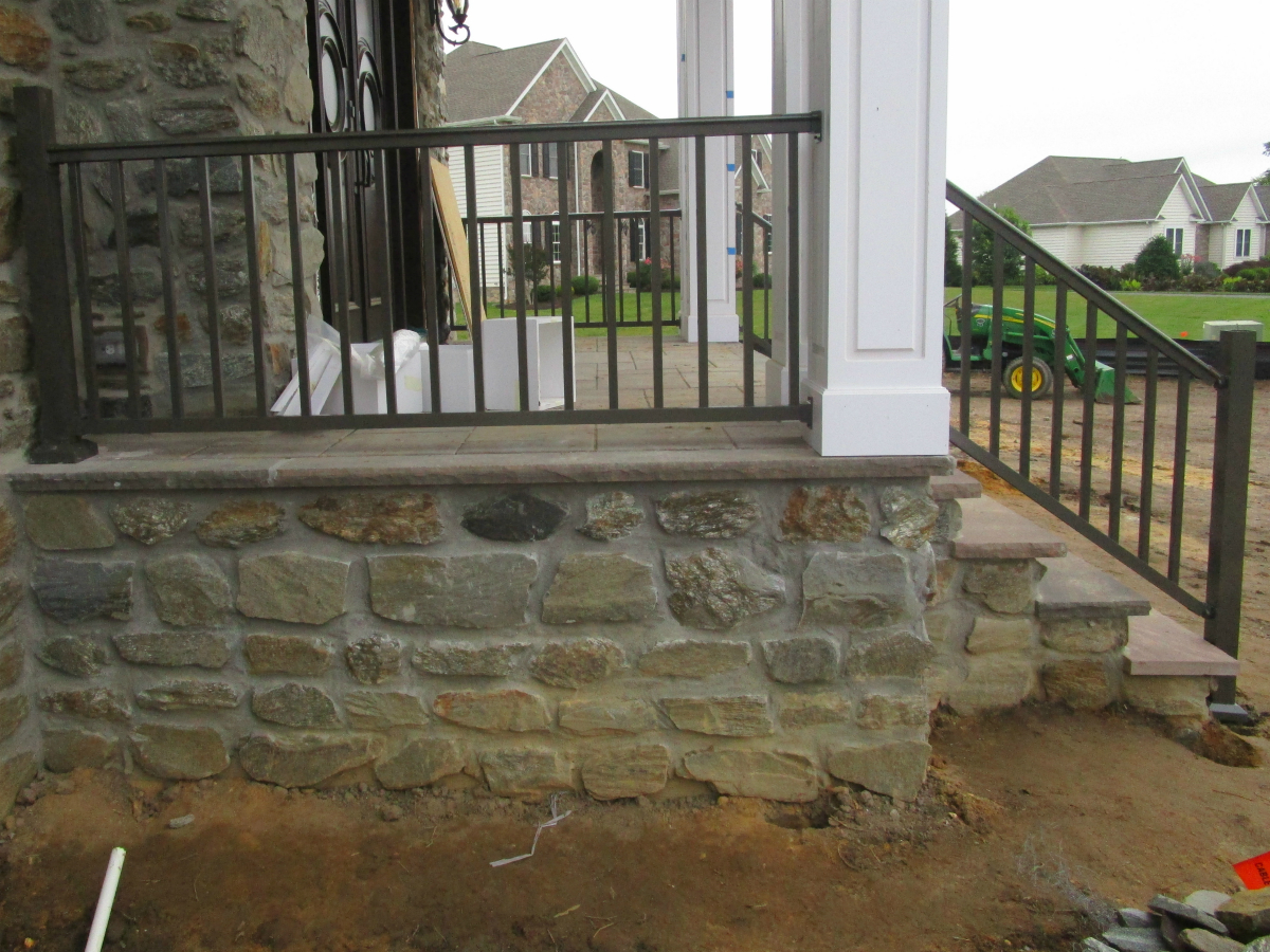 219_straight-step-railing-bronze-aluminum-campbell Railings - Forrest Fencing
